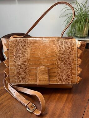 Iacucci Crossbody Satchel